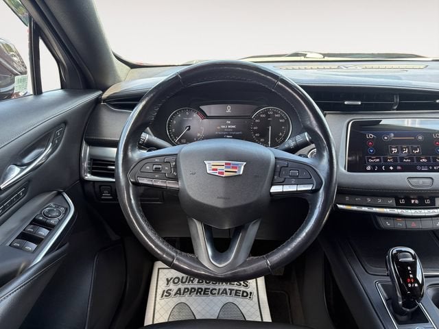 2021 Cadillac XT4 FWD Premium Luxury