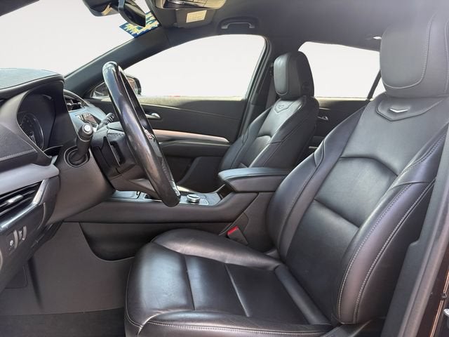 2021 Cadillac XT4 FWD Premium Luxury