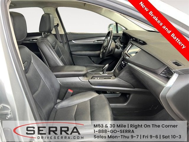 2017 Cadillac XT5 Luxury FWD