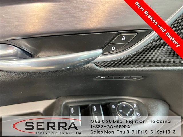 2017 Cadillac XT5 Luxury FWD