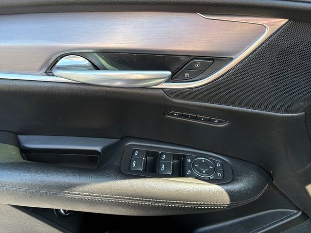 2019 Cadillac XT5 Luxury AWD