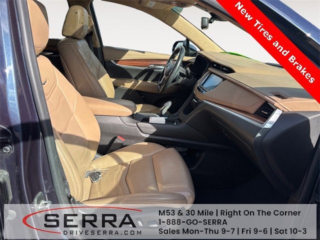 2019 Cadillac XT5 Platinum AWD