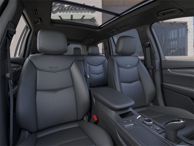 2025 Cadillac XT6 Luxury