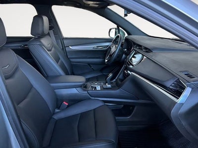 2025 Cadillac XT6 Luxury