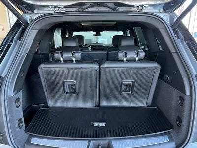 2025 Cadillac XT6 Luxury