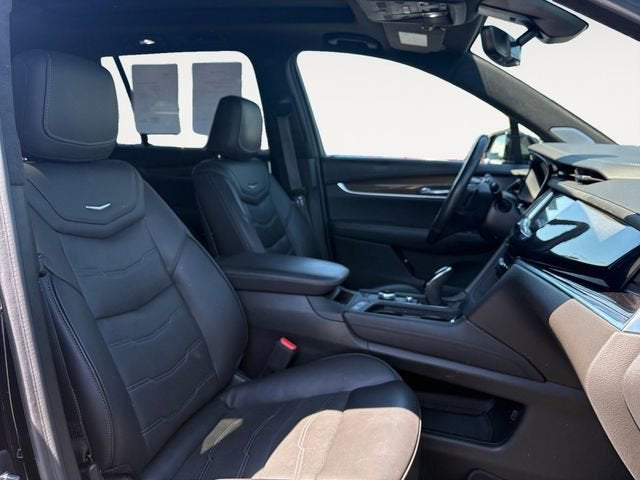 2022 Cadillac XT6 Premium Luxury