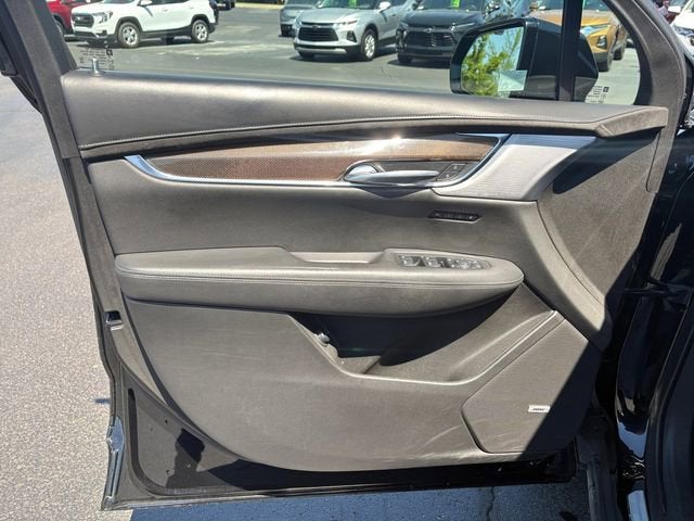 2022 Cadillac XT6 Premium Luxury