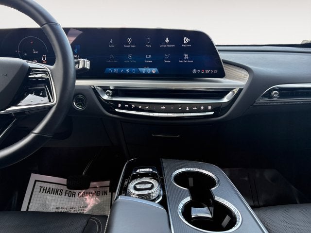 2024 Cadillac LYRIQ Luxury 1