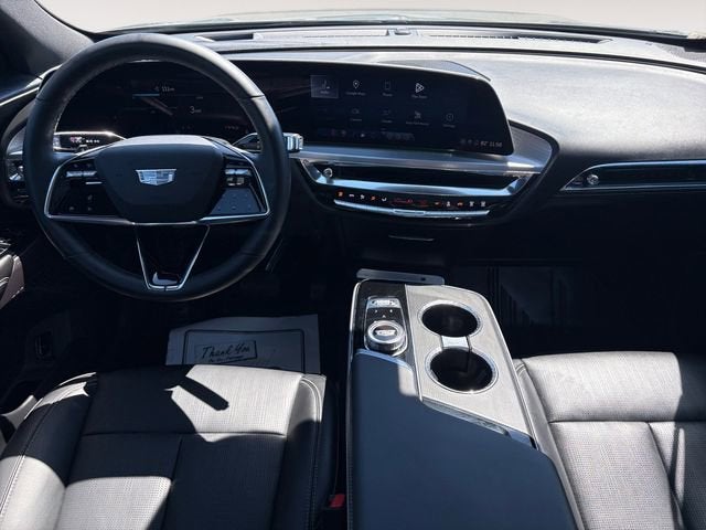 2024 Cadillac LYRIQ Luxury 1