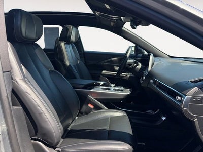 2024 Cadillac LYRIQ Luxury 1
