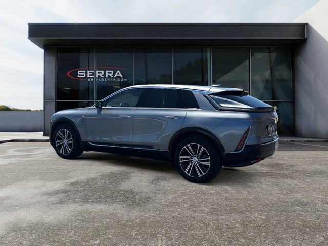 2024 Cadillac LYRIQ Luxury 1