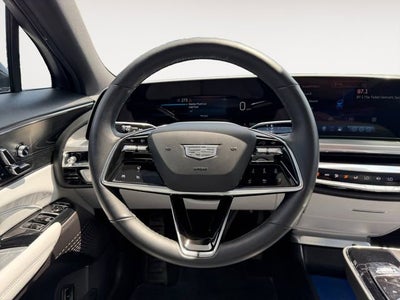2024 Cadillac LYRIQ Luxury 1
