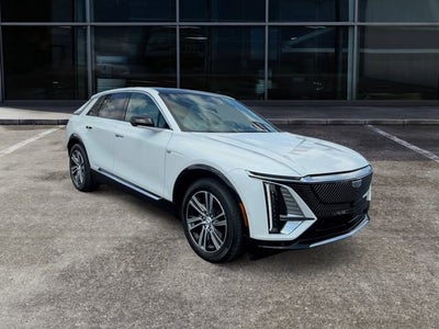 2024 Cadillac LYRIQ Luxury 1