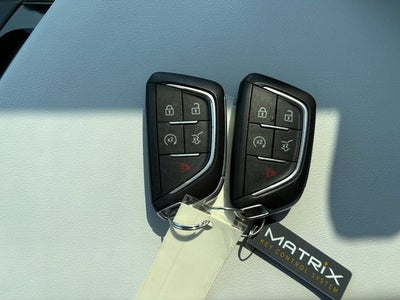 2024 Cadillac LYRIQ Luxury 2
