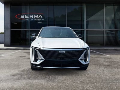 2024 Cadillac LYRIQ Luxury 2