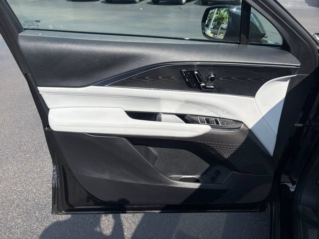 2024 Cadillac LYRIQ Sport 1