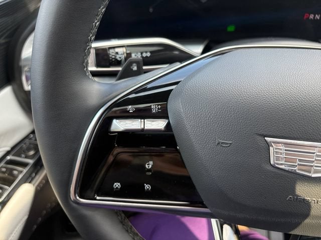 2024 Cadillac LYRIQ Sport 1