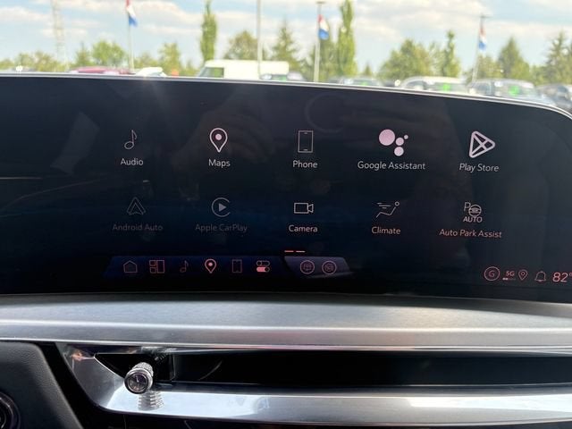 2024 Cadillac LYRIQ Sport 1