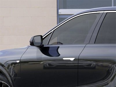 2025 Cadillac LYRIQ Luxury 3