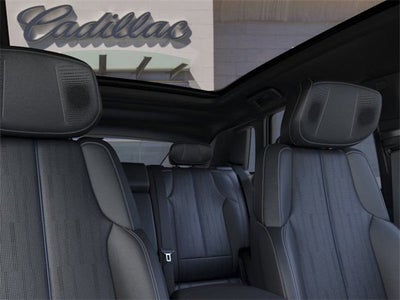 2025 Cadillac LYRIQ Luxury 3