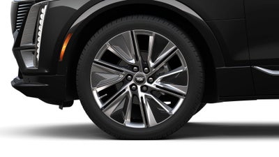 2025 Cadillac LYRIQ Luxury 3