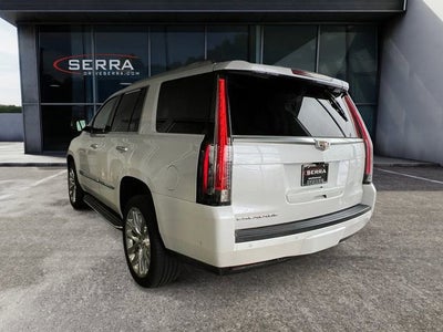 2018 Cadillac Escalade Luxury