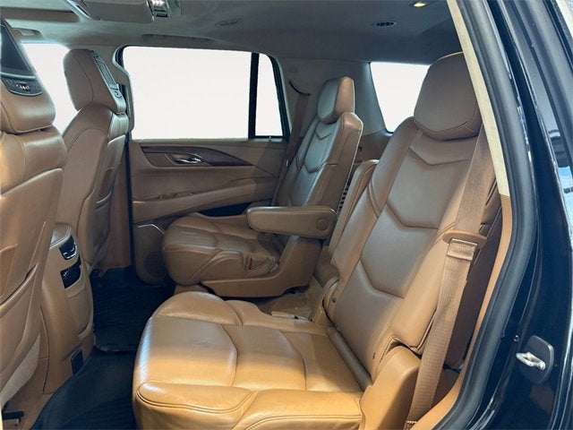 2016 Cadillac Escalade Platinum