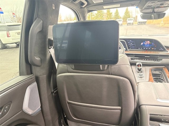 2023 Cadillac Escalade Sport Platinum