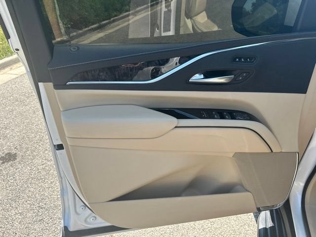 2021 Cadillac Escalade ESV Premium Luxury