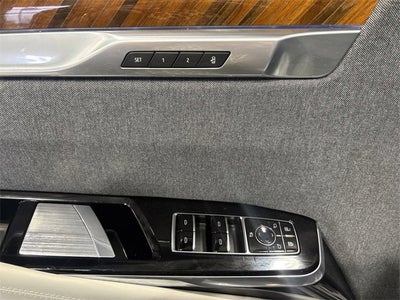 2025 Cadillac Escalade Sport Platinum