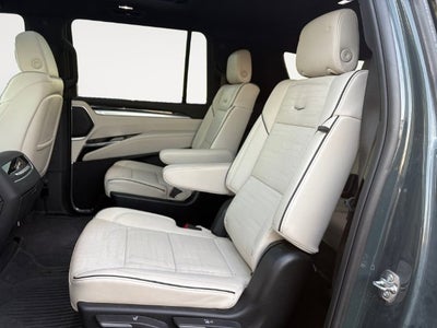 2025 Cadillac Escalade ESV Sport
