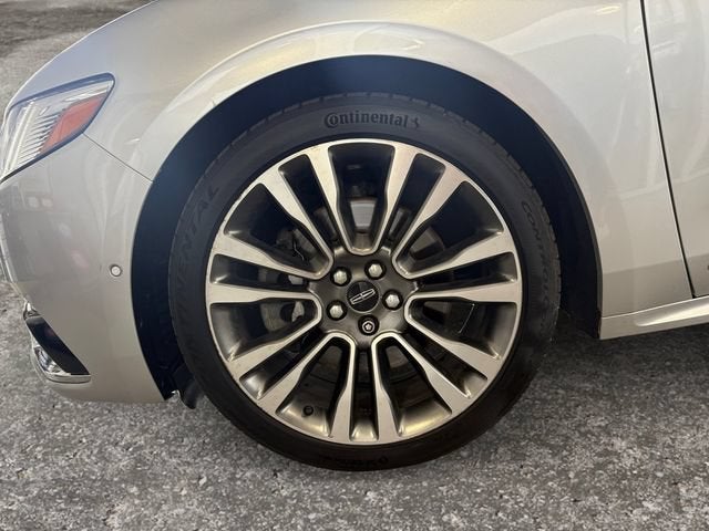 2017 Lincoln Continental Reserve