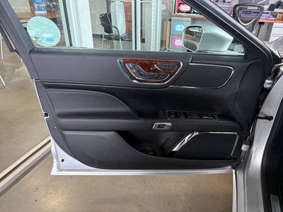 2017 Lincoln Continental Reserve