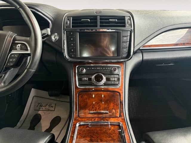 2017 Lincoln Continental Reserve