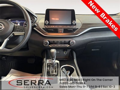 2023 Nissan Altima 2.5 SV