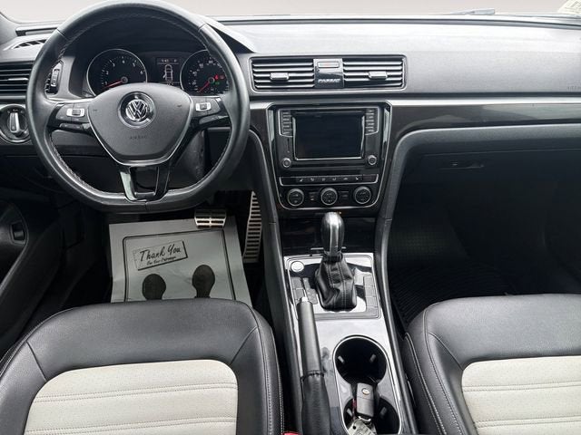 2018 Volkswagen Passat V6 GT