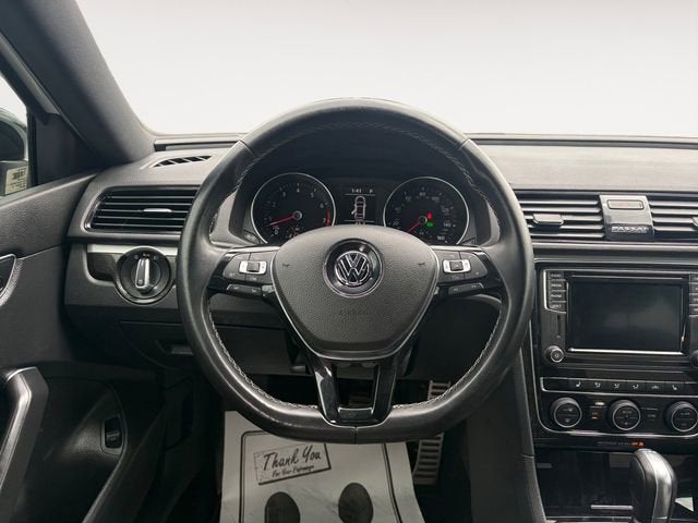 2018 Volkswagen Passat V6 GT