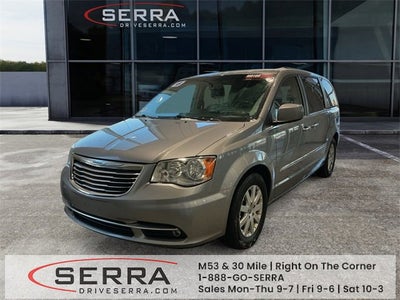2015 Chrysler Town & Country Touring