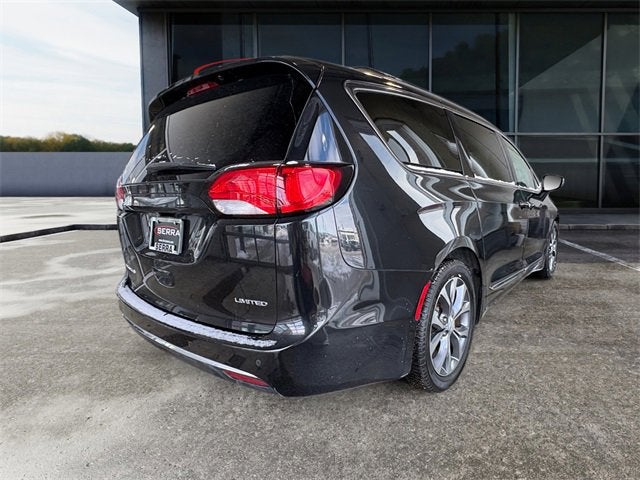 2017 Chrysler Pacifica Limited