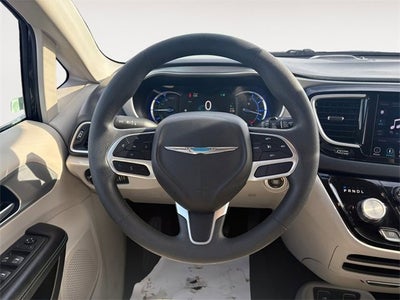 2018 Chrysler Pacifica Hybrid Touring Plus
