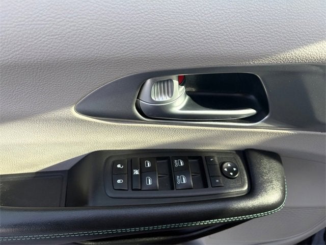 2018 Chrysler Pacifica Hybrid Touring Plus