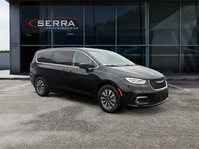 2023 Chrysler Pacifica Hybrid Touring L