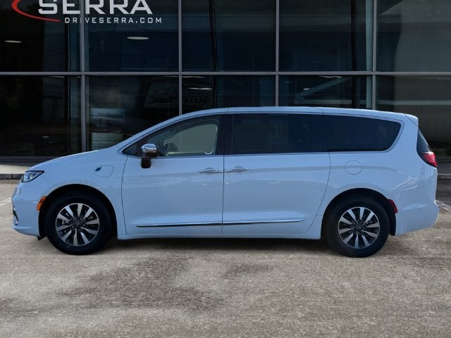 2023 Chrysler Pacifica Hybrid Limited