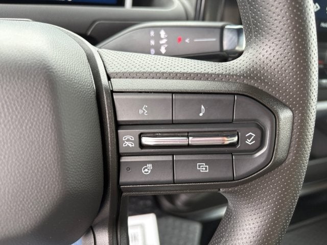 2024 BrightDrop Zevo 400 EJY