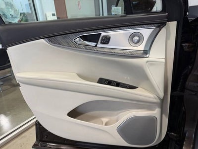 2020 Lincoln Nautilus Black Label