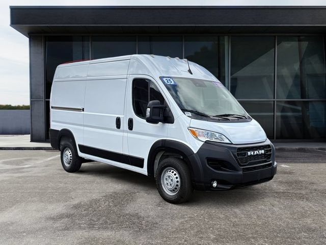 2025 RAM ProMaster Cargo Van Tradesman