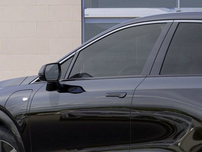 2025 Cadillac OPTIQ Luxury 2