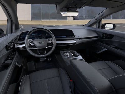 2025 Cadillac OPTIQ Luxury 2