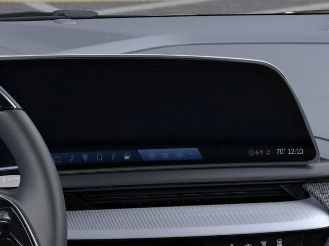 2025 Cadillac OPTIQ Luxury 2