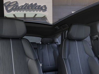 2025 Cadillac OPTIQ Luxury 2